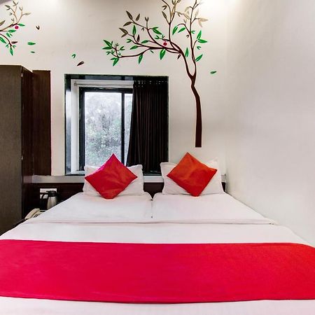 Oyo 11548 Hotel Mrunal Palace Аурангабад Экстерьер фото